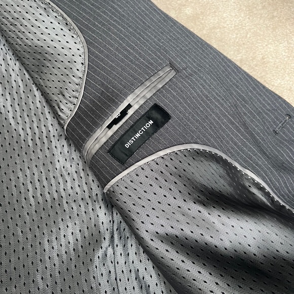 SOLD Grey pin stripe blazer - Picture 2 of 4